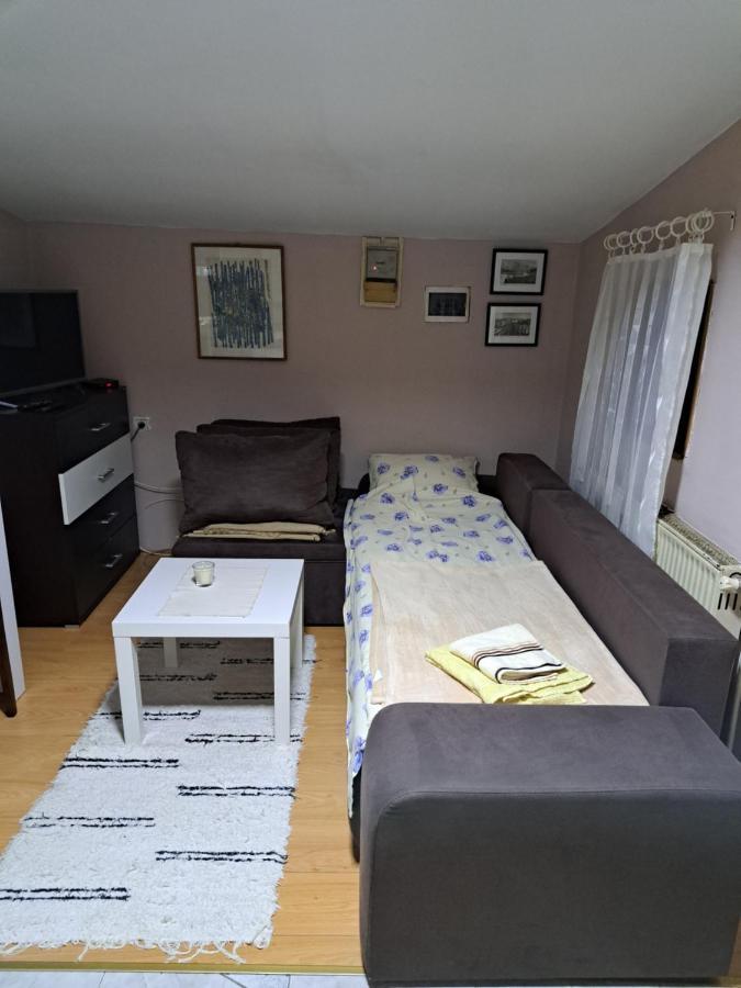 Capital 1 Apartman *